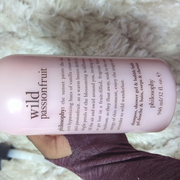 NWT Philosophy 32oz Wild Passionfruit Shampoo Shower Bath Gel - Picture 4 of 6